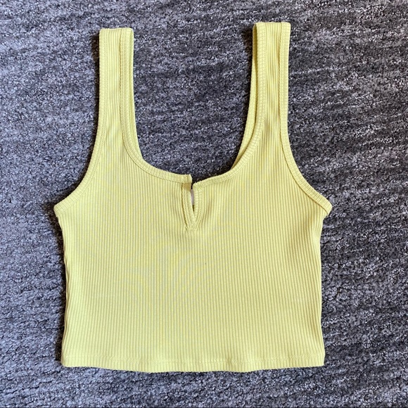 NWOT tank top - Picture 2 of 4